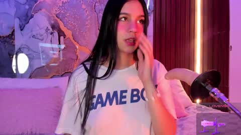 Mey online show from October 16, 2025, 1:34 pm