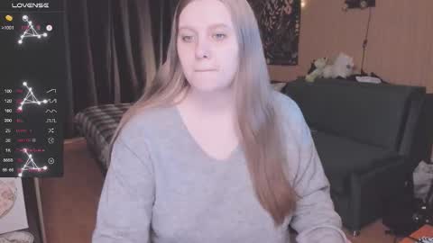 Snapshot of alice_dreamgirl_ chatting on September 24, 2025, 8:50 am Alice 3 online show from September 24, 2025, 8:50 am