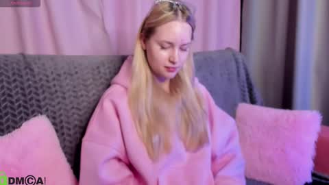 Alice online show from September 15, 2025, 11:49 pm