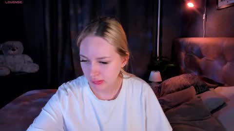 Alice online show from September 25, 2025, 11:52 pm