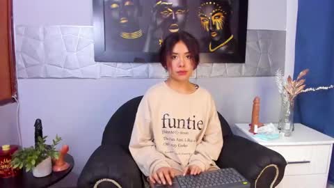  Alice Evans online show from January 2, 2025, 7:18 pm