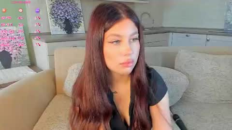 Snapshot of alice_grand chatting on July 4, 2026, 12:55 pm Alice online show from July 4, 2026, 12:55 pm