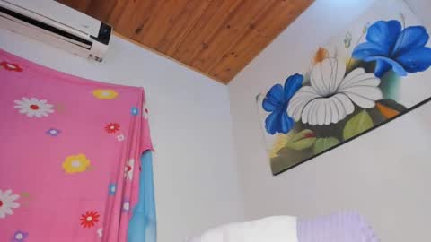 ALICE    Alice guzman online show from January 27, 2025, 6:52 pm