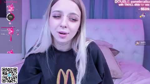 alice_halle online show from November 11, 2025, 5:29 am