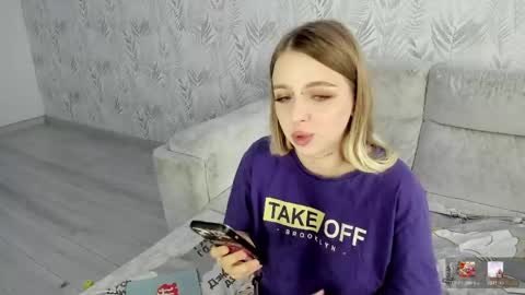 Snapshot of alice_halle chatting on May 13, 2026, 1:08 pm alice_halle online show from May 13, 2026, 1:08 pm