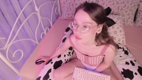 Alice online show from December 13, 2024, 5:32 pm