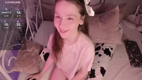 Alice online show from November 12, 2025, 2:23 am