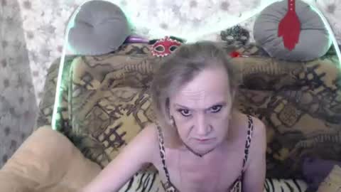 Snapshot of alice_longstocking chatting on July 12, 2026, 2:35 am alice longstocking online show from July 12, 2026, 2:35 am