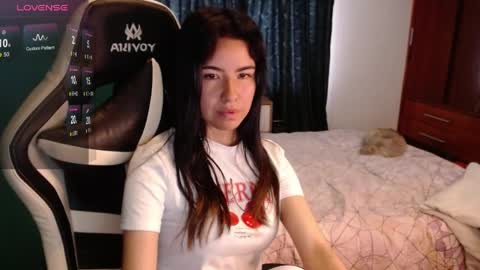 Snapshot of alice_middle01 chatting on May 14, 2026, 3:30 pm Alice online show from May 14, 2026, 3:30 pm