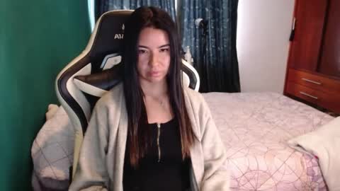 Snapshot of alice_middle01 chatting on May 29, 2026, 6:28 pm Alice online show from May 29, 2026, 6:28 pm