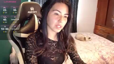 Snapshot of alice_middle01 chatting on June 22, 2026, 3:53 pm Alice online show from June 22, 2026, 3:53 pm
