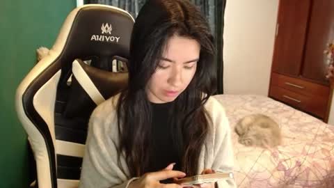 Snapshot of alice_middle01 chatting on July 21, 2026, 3:58 pm Alice online show from July 21, 2026, 3:58 pm