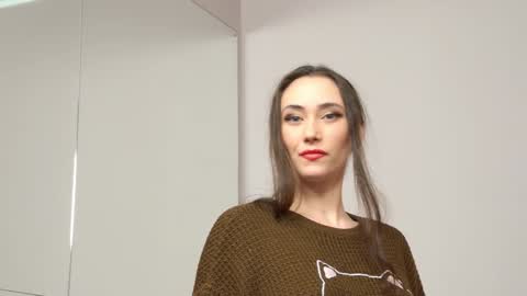 AliceMunro online show from February 9, 2025, 2:17 am