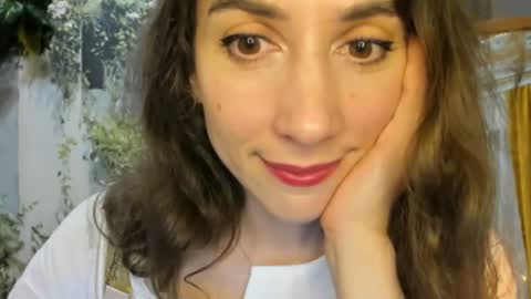 Snapshot of alice_sincere chatting on June 26, 2026, 9:19 pm Alice Love you all online show from June 26, 2026, 9:19 pm
