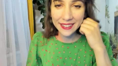 Snapshot of alice_sincere chatting on July 13, 2026, 9:06 pm Alice Love you all online show from July 13, 2026, 9:06 pm