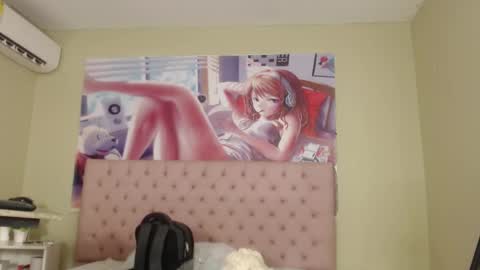 Snapshot of alice_sofia chatting on February 22, 2025, 10:40 am Sofia online show from February 22, 2025, 10:40 am