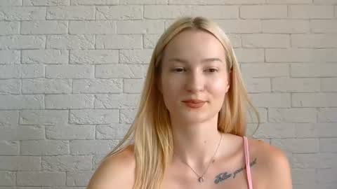 Snapshot of alice_sweet_01 chatting on June 30, 2026, 1:01 pm Alice online show from June 30, 2026, 1:01 pm