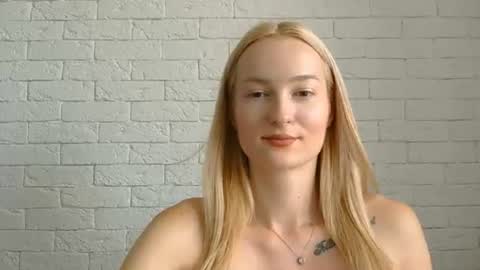 Snapshot of alice_sweet_01 chatting on July 25, 2026, 11:30 am Alice online show from July 25, 2026, 11:30 am