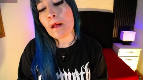 Snapshot of alice_sweetmomma chatting on March 30, 2026, 8:10 pm Alice online show from March 30, 2026, 8:10 pm