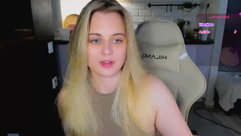 Snapshot of alice_wander chatting on June 11, 2026, 10:24 am Alice online show from June 11, 2026, 10:24 am
