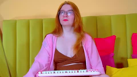 Alice online show from November 27, 2025, 7:05 pm