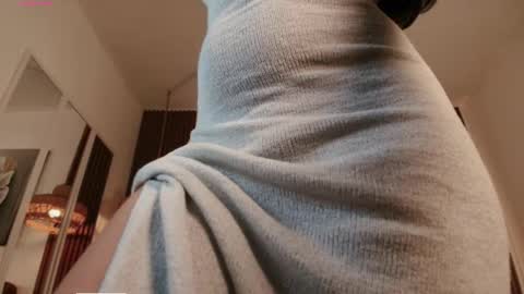 Snapshot of aliceblaker_ chatting on May 15, 2026, 3:46 am aliceblaker_ online show from May 15, 2026, 3:46 am