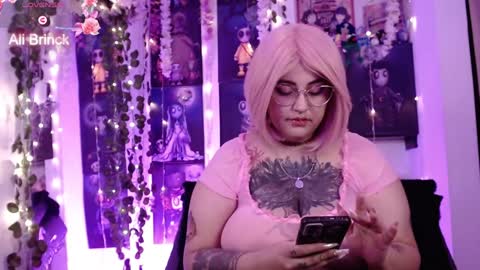 Alice Brinck online show from December 19, 2024, 11:14 pm