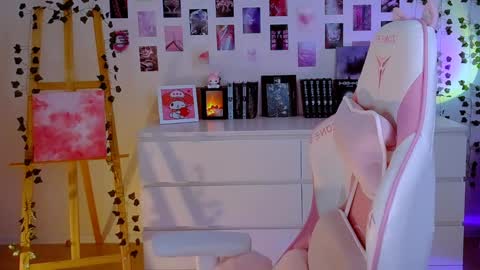 alicecharmy online show from January 23, 2025, 11:37 am