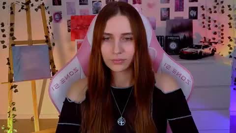 alicecharmy online show from February 13, 2025, 5:11 pm