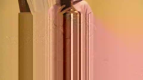 Alice DeLUCA online show from November 5, 2025, 10:43 pm