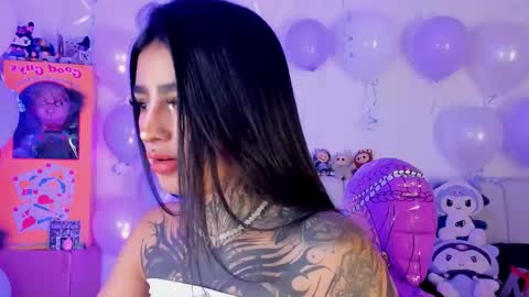 Alice  online show from February 1, 2026, 9:57 pm