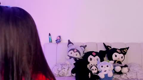 Snapshot of alicee_0 chatting on April 20, 2026, 12:13 am Alice online show from April 20, 2026, 12:13 am