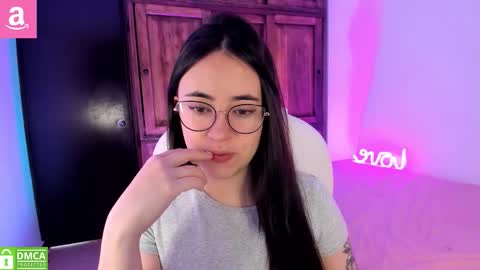 Aliceee  ..   97YP9VWGZHrefnav wishlist lists 1 online show from March 4, 2026, 5:41 pm