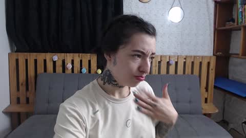 alicee_logan_ online show from December 12, 2024, 12:48 am