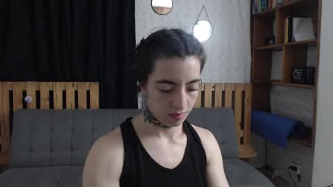 alicee_logan_ online show from February 1, 2025, 1:23 am