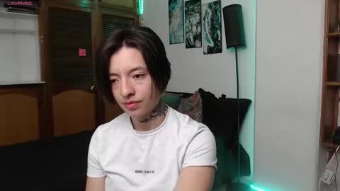 alicee_logan_ online show from September 10, 2025, 2:00 am