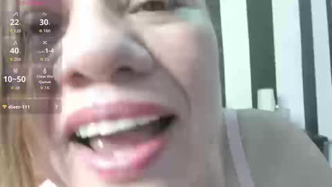 Snapshot of alicee_mature4 chatting on September 23, 2025, 11:19 pm alicee_mature4 online show from September 23, 2025, 11:19 pm