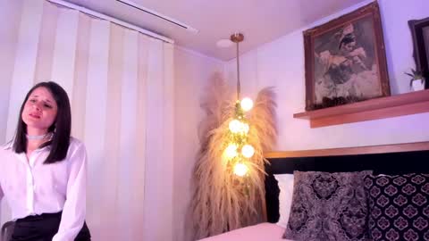 Snapshot of alicee_milf_ chatting on January 21, 2025, 2:15 pm Aleja online show from January 21, 2025, 2:15 pm