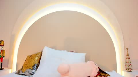 alice online show from January 6, 2025, 8:07 pm