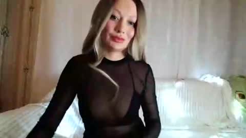 AliceeHottie online show from December 6, 2024, 3:55 pm