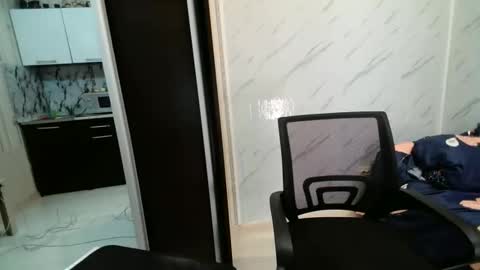 Snapshot of aliceehottie chatting on February 2, 2026, 11:42 am AliceeHottie online show from February 2, 2026, 11:42 am