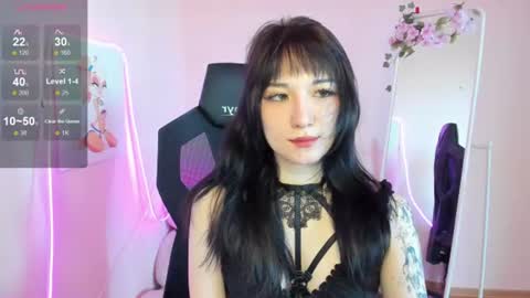 Snapshot of aliceeinwonderlanddd chatting on June 10, 2026, 3:29 am Alice online show from June 10, 2026, 3:29 am