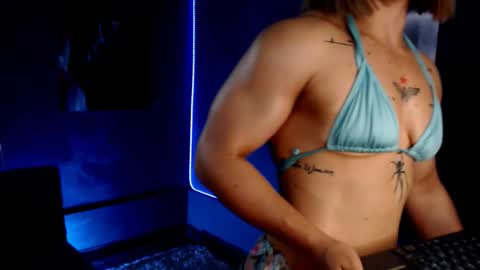 Snapshot of alicefit_212 chatting on October 8, 2025, 1:53 pm alicefit_212 online show from October 8, 2025, 1:53 pm