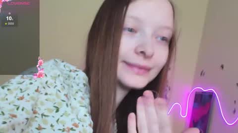 Alie online show from October 25, 2025, 3:36 am