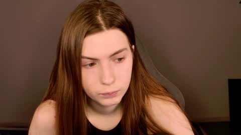 Alice online show from December 4, 2025, 5:17 am