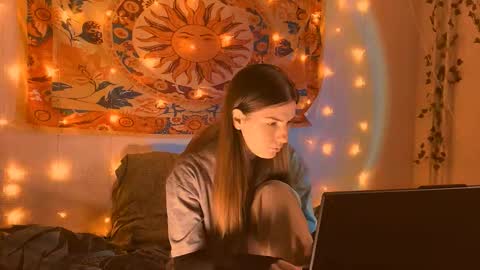 Alice online show from February 10, 2026, 5:22 am