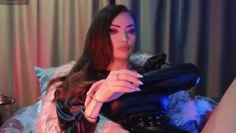 Snapshot of alicejameson chatting on April 29, 2026, 9:32 pm alicejameson online show from April 29, 2026, 9:32 pm