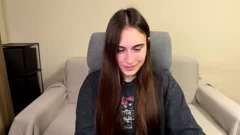 alicekollt online show from February 25, 2026, 10:52 pm