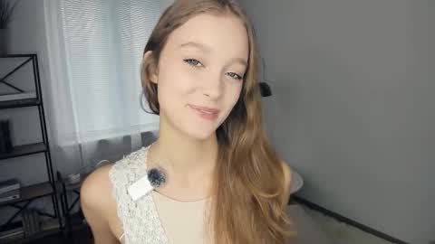 Serena online show from November 19, 2025, 9:09 am