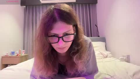 Snapshot of alicepinkhead chatting on June 5, 2026, 9:15 am AlicePinkhead online show from June 5, 2026, 9:15 am